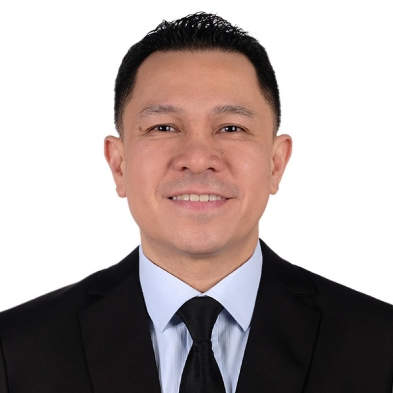 Photo for the Article - Crypto Banking Bottleneck: Only 3–4 PH Banks Serve Crypto Exchanges, Says RCBC Exec Tongson